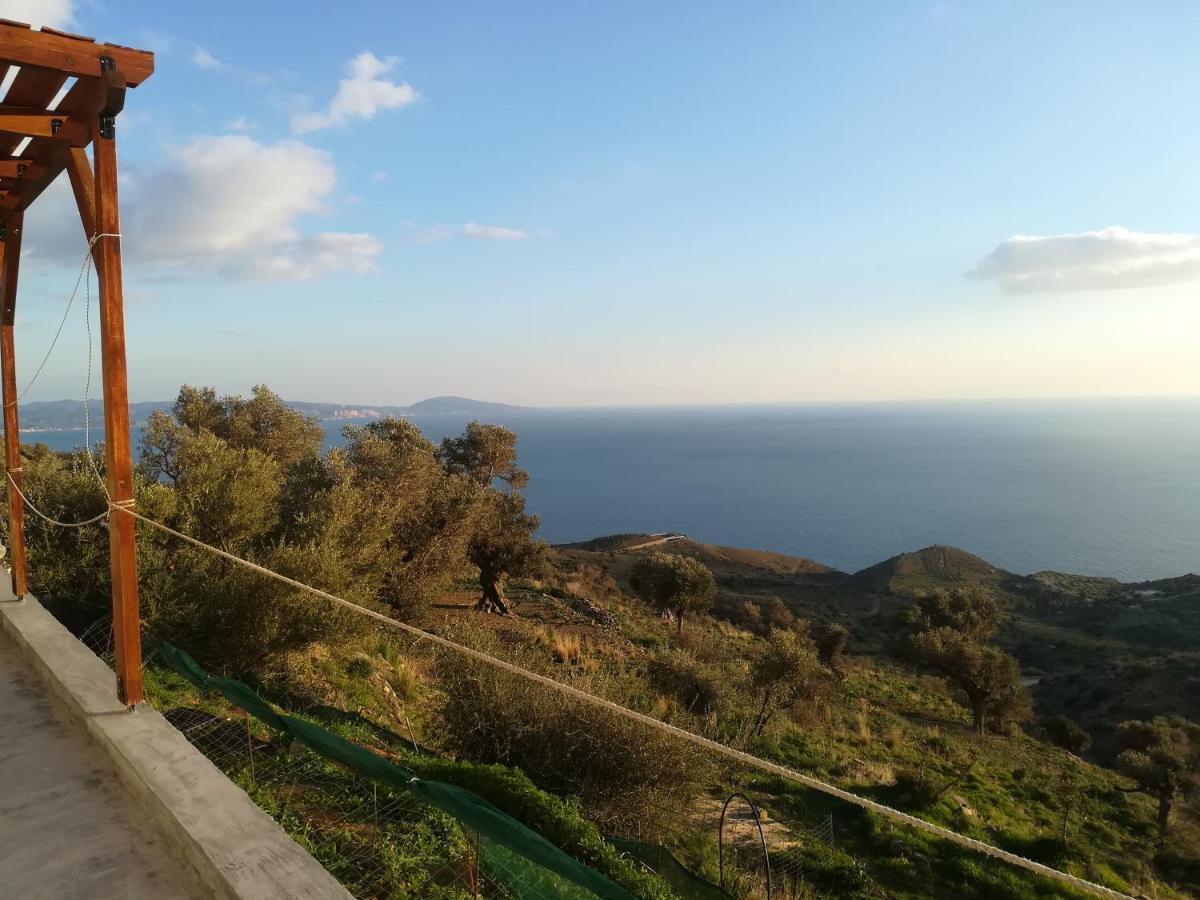 Sea Breeze Ecological Villa Agia Galini  Bagian luar foto