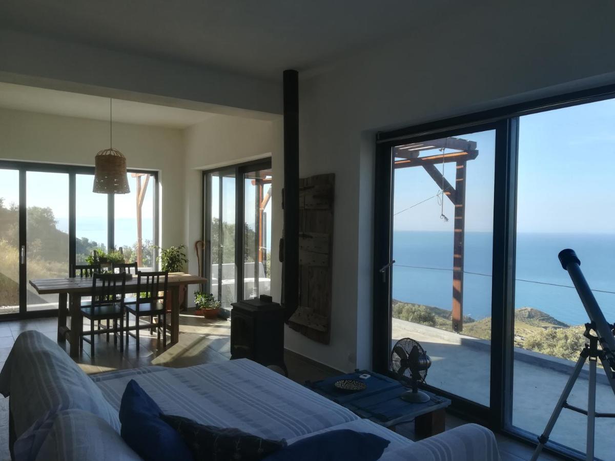 Sea Breeze Ecological Villa Agia Galini  Bagian luar foto