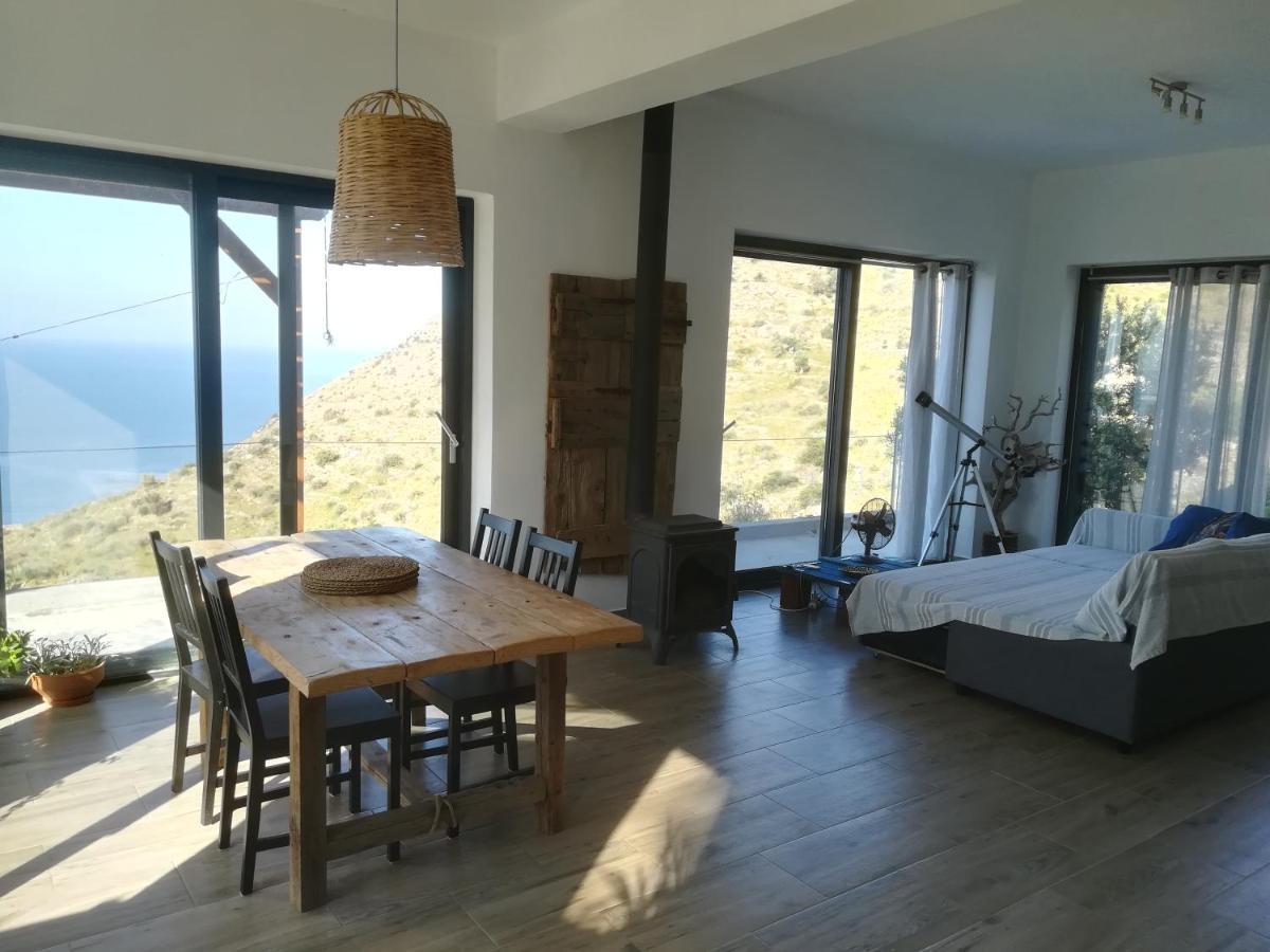 Sea Breeze Ecological Villa Agia Galini  Bagian luar foto